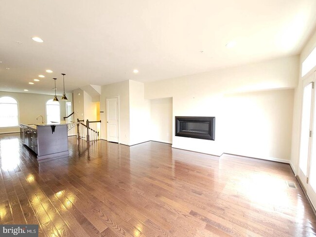 3605 Katherine Way