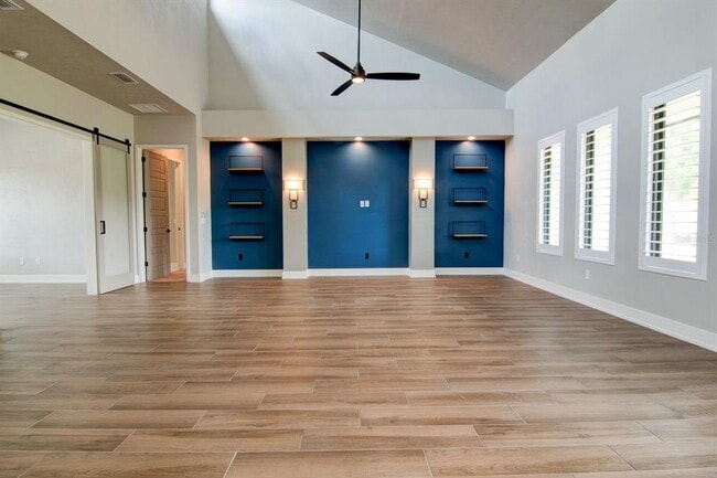 Photo - 861 SW 120th Dr