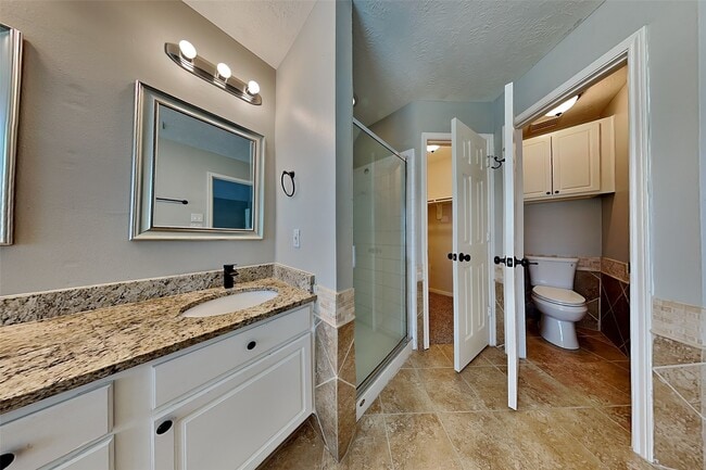 Photo - 1406 Chesterpoint Dr