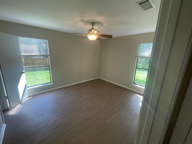 Photo - 229 Craddock Ave Unit 229 Craddock B