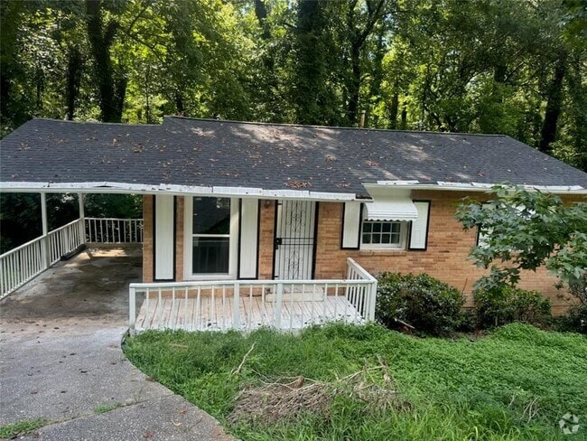 Building Photo - 490 Fairlane Cir NW Rental