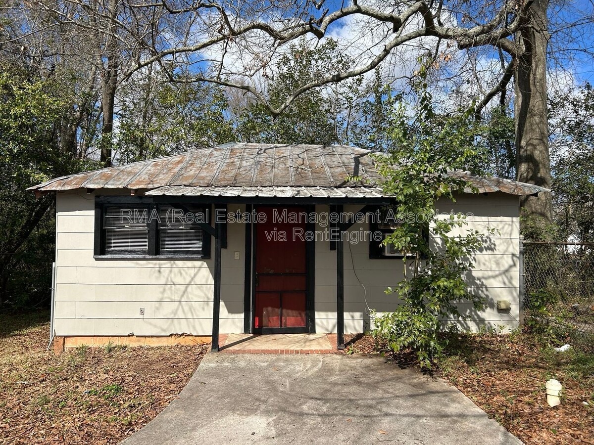 Photo - 125 E Chappell St