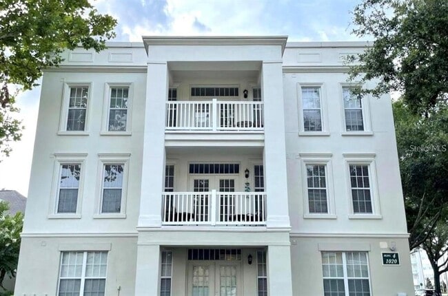 Building Photo - 1020 Siena Park Blvd W Unit 304