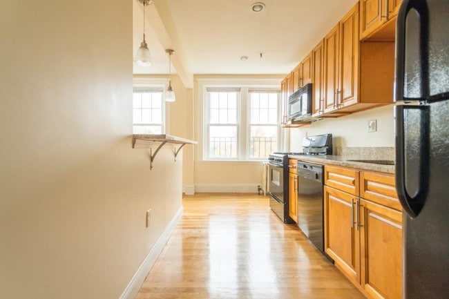 Photo - 286 & 288 Chestnut Hill Avenue