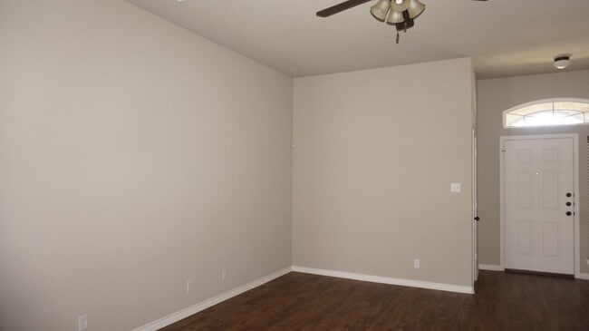 Photo - 6500 Castle Gap Dr