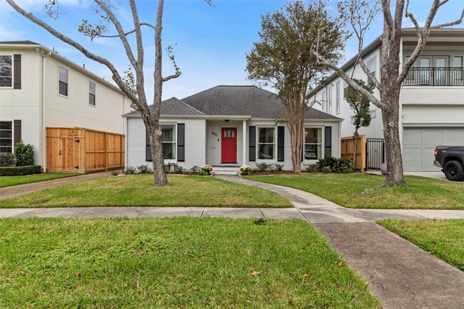 Photo - 2337 Sheridan St