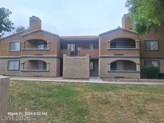 Building Photo - 200 Mission Laguna Ln