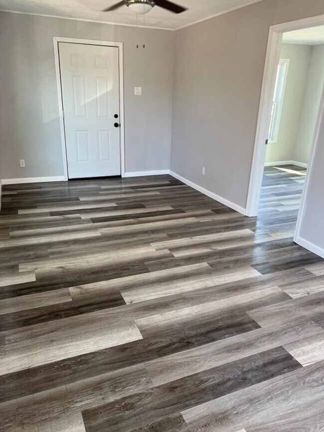 Photo - 1309 5th St Unidad 1309 Fifth St  3