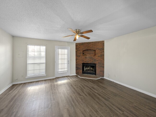 Photo - 2456 N Brophy Cir