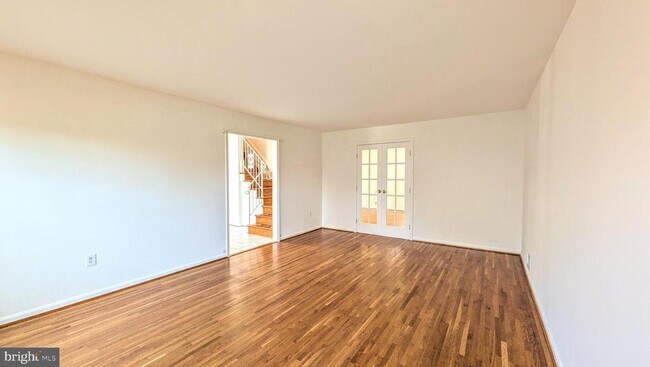 Photo - 8835 Tuckerman Ln