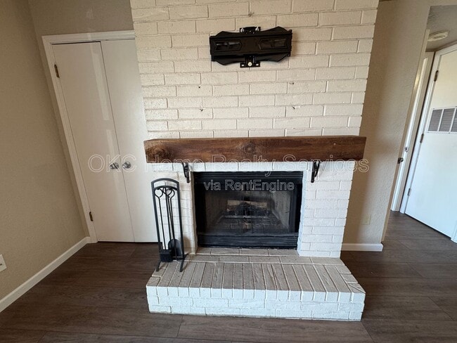 Photo - 3200 W Britton Rd Unit Apt 296