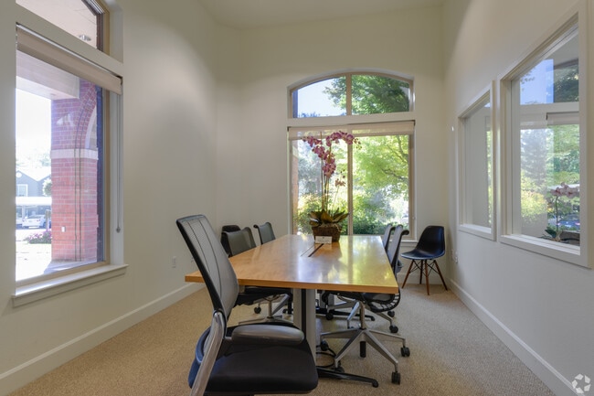 Wilsonville Summit Apartments