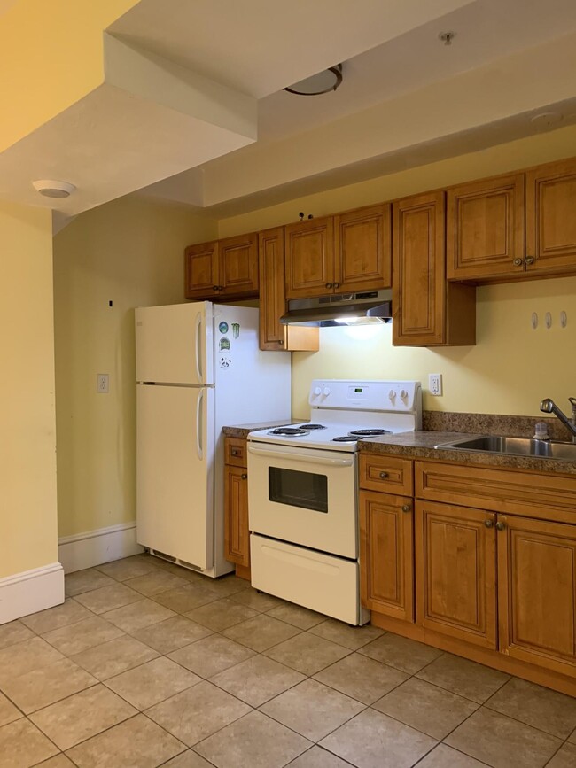Photo - 51 Park Dr Unidad G-1 Rental
