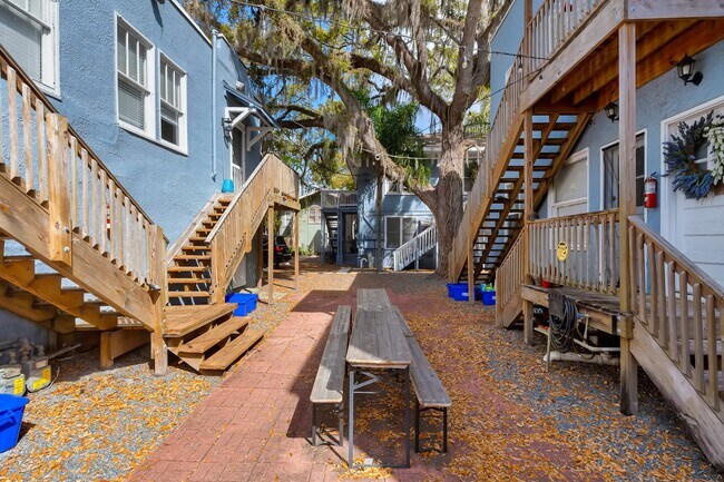 Photo - The Travis on Park