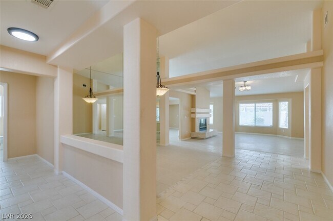 Photo - 7421 Enchanted Hills Ct