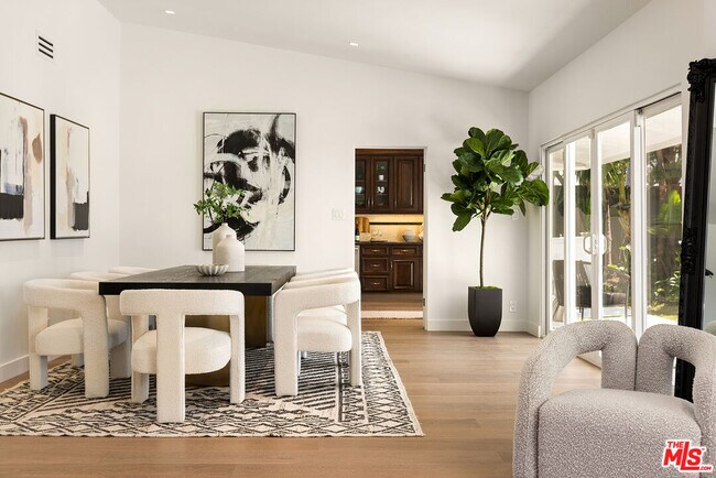 Photo - 1641 Tower Grove Dr