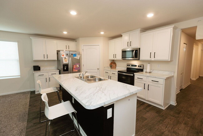 Photo - 4 Bedroom 2 bath home for rent
