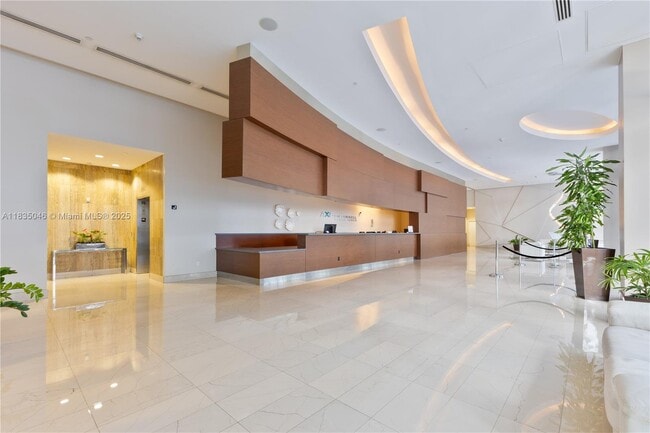 Photo - 1111 SW 1st Ave Unidad 2822-N