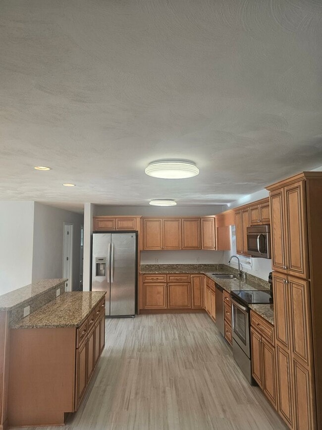 Photo - 1068 Sharon Dr