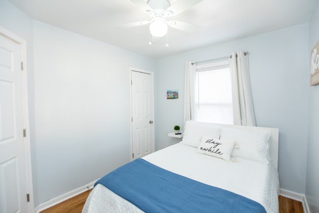 9287 1st View St