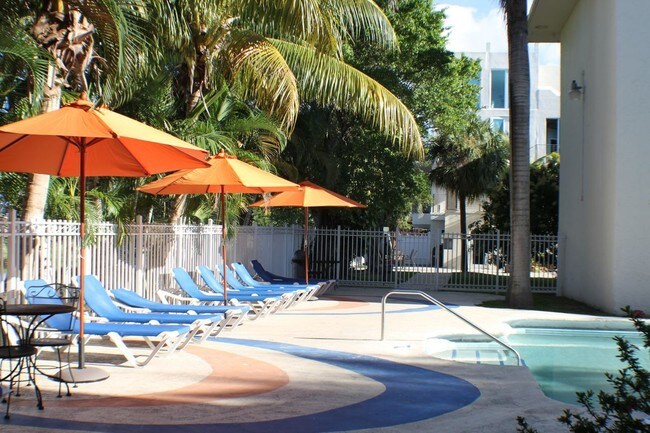 MIA Airport Villas