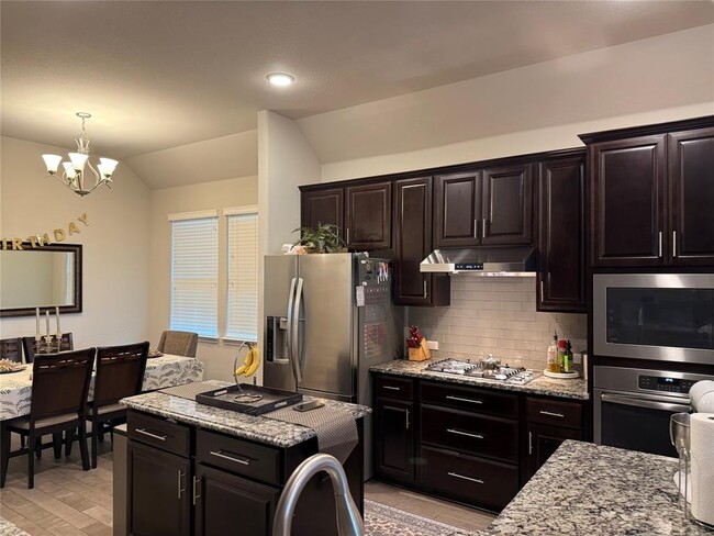 Photo - 2917 Coral Valley Dr