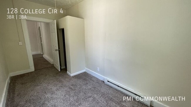 Photo - 128 College Cir