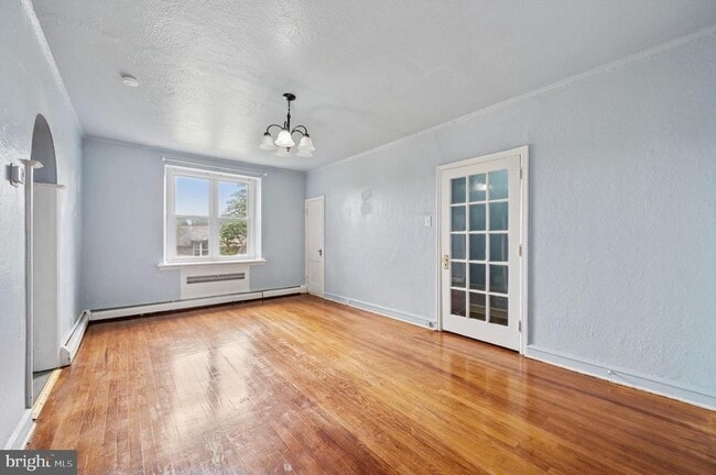 Building Photo - 5200 W Montgomery Ave Rental
