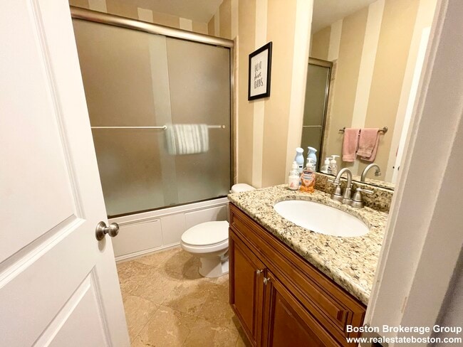 Photo - 27 Telegraph St