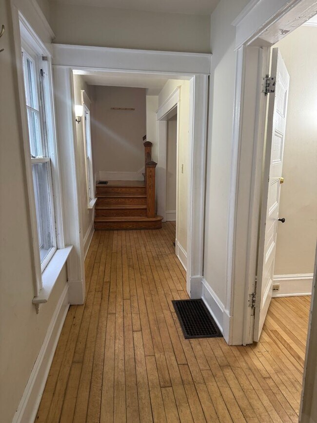 Photo - 5 BEDROOM HOUSE