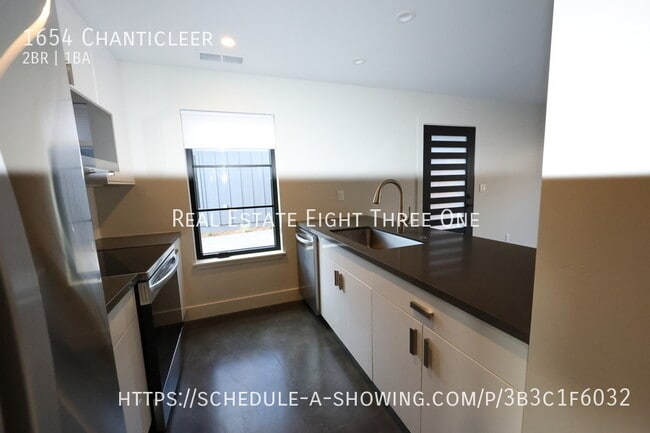 Photo - 1654 Chanticleer-