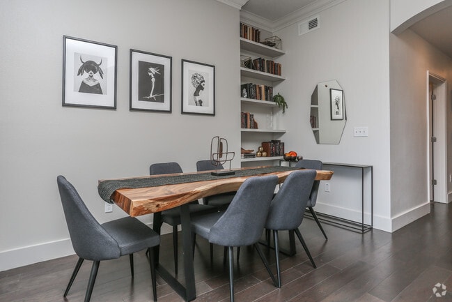 Photo - Bayou on the Bend