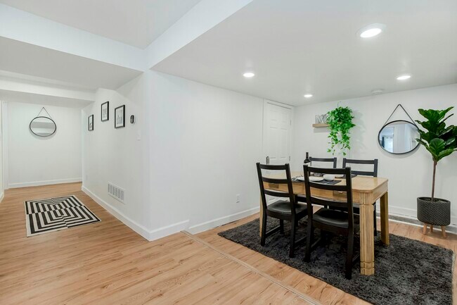 Photo - 1820 W 38th St Unit Basement
