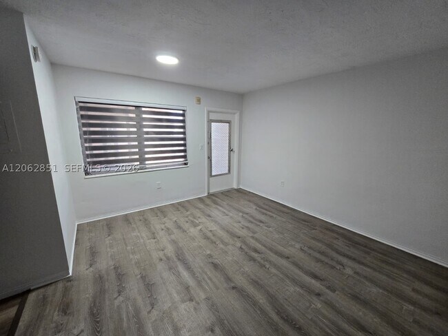 Photo - 1500 NE 127th St Unit 306