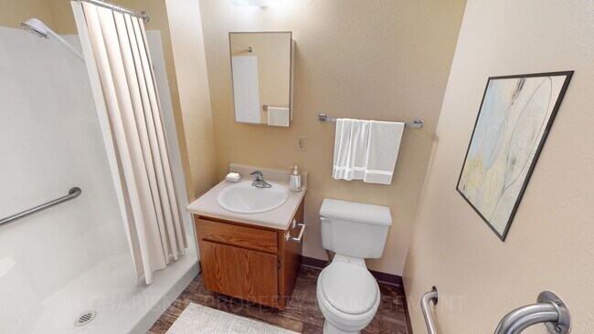 Missouri View Apartments