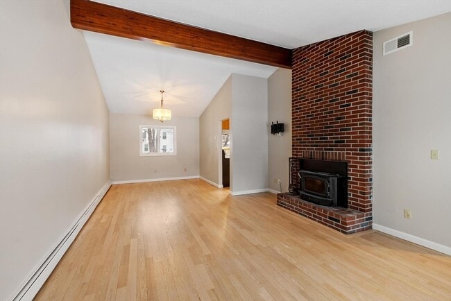 Photo - 101 Elmcrest Rd