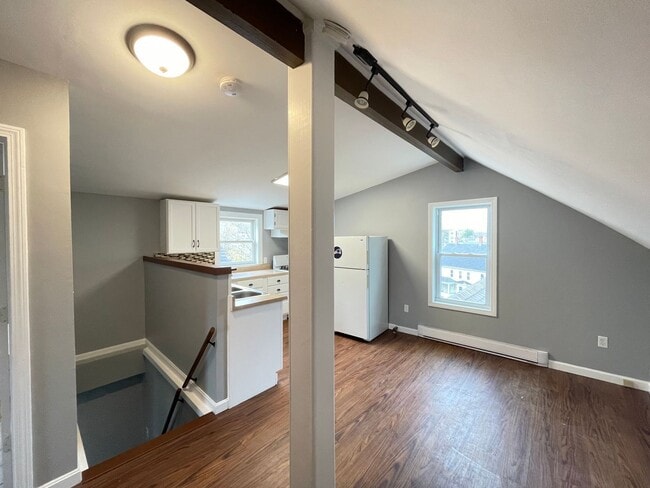 Photo - 37 Grove St Unidad 4