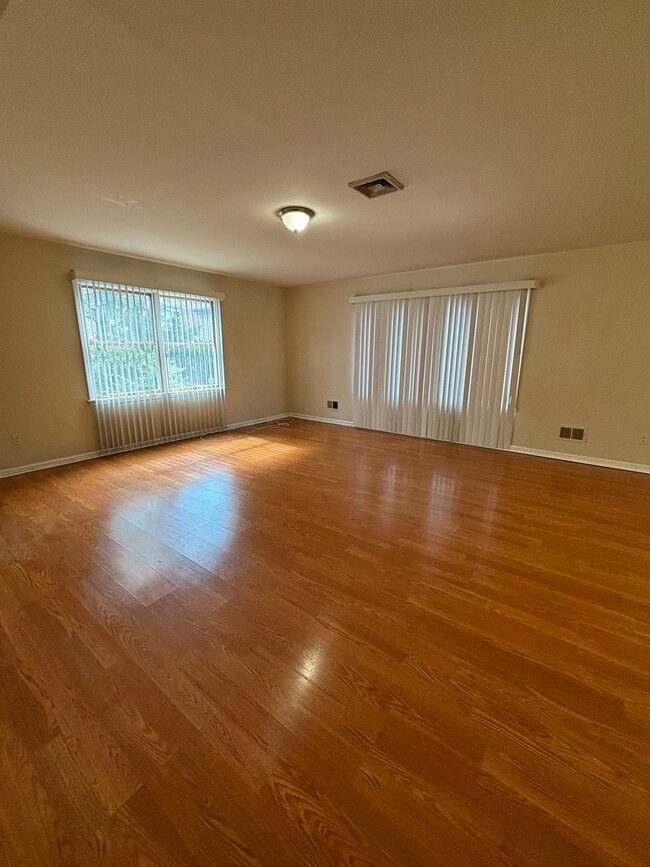 Photo - 18 Harrison St Unit 4A