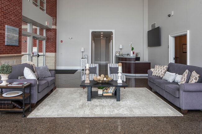 Photo - The Atrium @ Anderson Station: In-Unit Was...