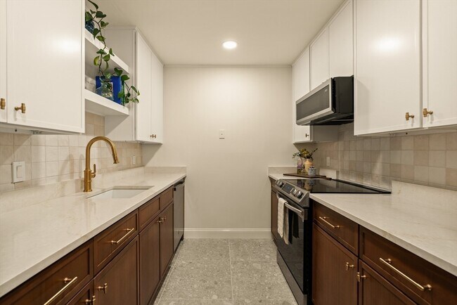 Photo - 50 Boatswains Wy Unit 110