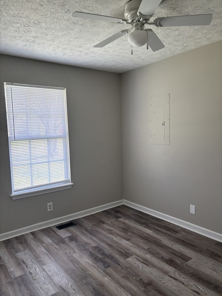 Photo - 641 Artic Ave