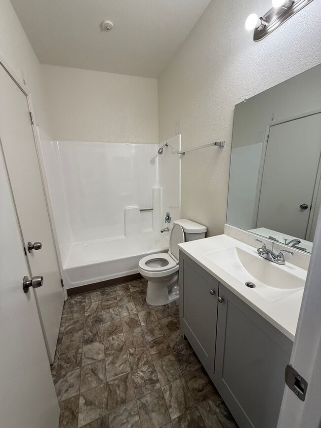 Photo - Casa De Porter Apartments