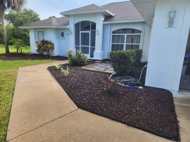 Photo - 4860 47th Ct