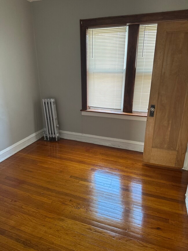 Photo - 8039 S Ingleside Ave