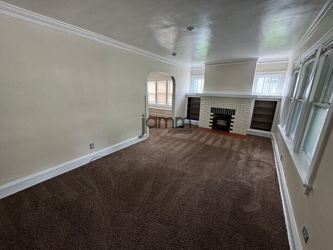 Photo - 3705 Cypress Ave Unit 3705 Cypress Ave (Down)