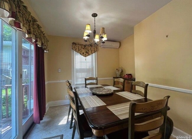 Photo - 73 Abbott Dr