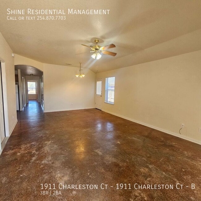 Photo - 1911 Charleston Ct Unidad B