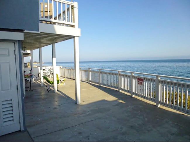 Building Photo - 6681 Del Playa Dr Unit 4