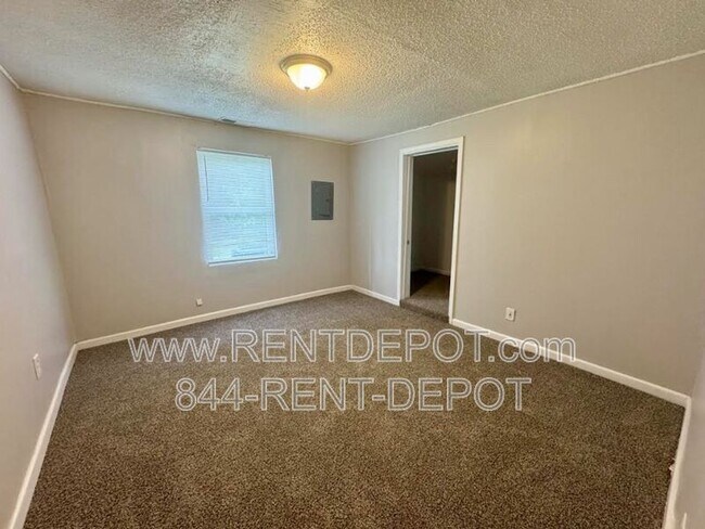 Photo - 5515 N New York Ave