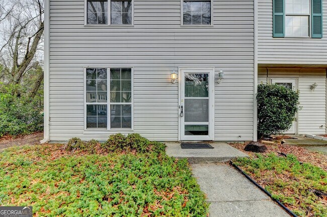 Photo - 3241 Shadow Walk Ln
